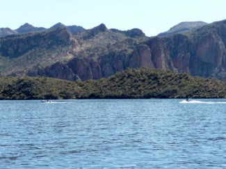 Saguaro lake 014