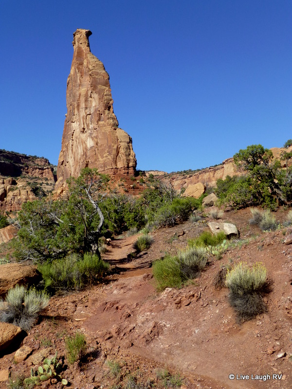 independence monument photo challenge