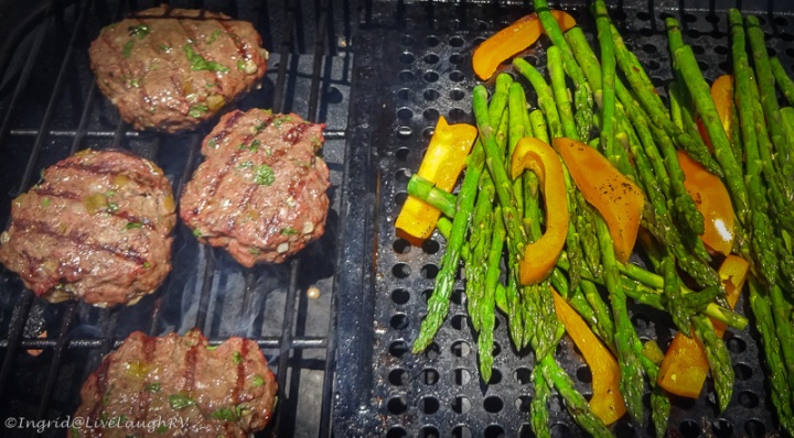 grilled burgers and asparagus