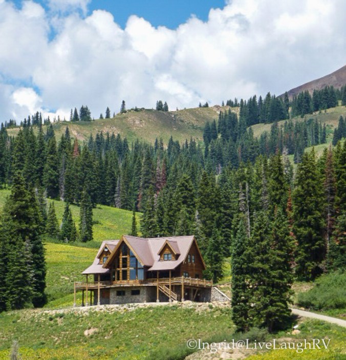mountain homes near Crested Butte Colorado