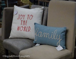 holiday decorating tips for living in a small home